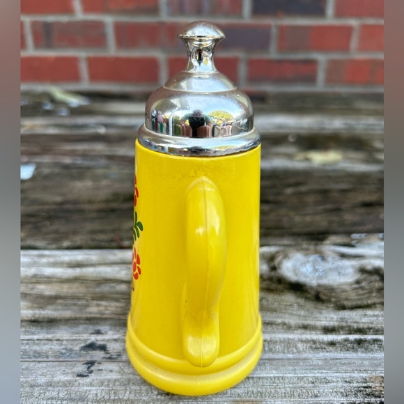 Vintage 1971-72 Empty Avon Koffee Klatch Honeysuckle Foaming Bath Oil Canister - Picture 3 of 6